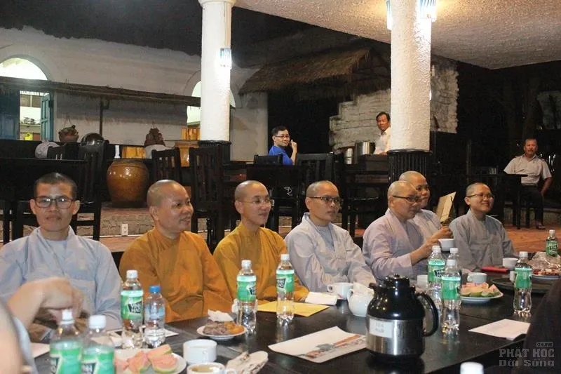 Họp mặt truyền thống khóa VII khoa triết học viện PGVN tại Tp.HCM Họp mặt truyền thống khóa VII khoa triết học viện PGVN tại Tp.HCM image-1731941255828