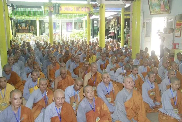 HT Thích Minh Thông khai đạo giới tử tại Giới đàn Vĩnh Đạt image-1731944115679