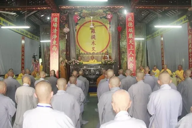 HT Thích Minh Thông khai đạo giới tử tại Giới đàn Vĩnh Đạt image-1731944119771
