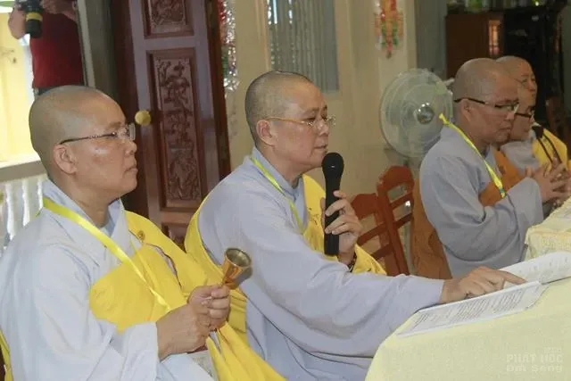 HT Thích Minh Thông khai đạo giới tử tại Giới đàn Vĩnh Đạt image-1731944122460