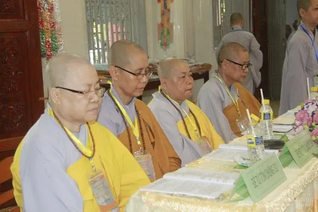 HT Thích Minh Thông khai đạo giới tử tại Giới đàn Vĩnh Đạt image-1731944124481