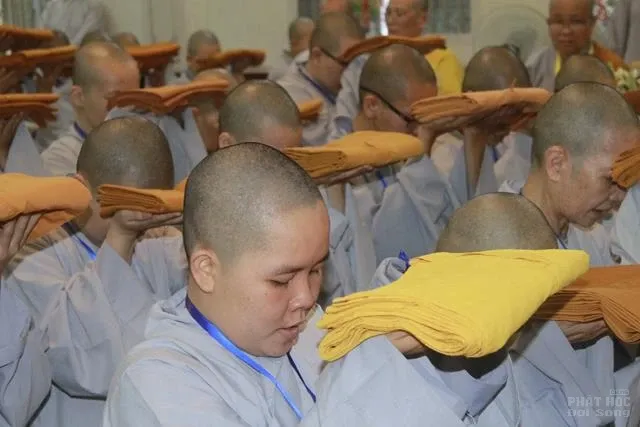 HT Thích Minh Thông khai đạo giới tử tại Giới đàn Vĩnh Đạt image-1731944127983