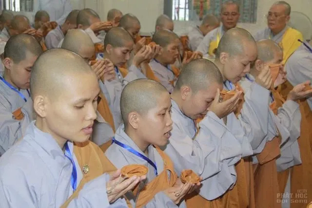 HT Thích Minh Thông khai đạo giới tử tại Giới đàn Vĩnh Đạt image-1731944130112