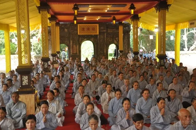 Huế: Khai đạo giới tử thọ Tỷ kheo, Bồ tát, Thập thiện giới 10 Huế: Khai đạo giới tử thọ Tỷ kheo, Bồ tát, Thập thiện giới image-1731727080123