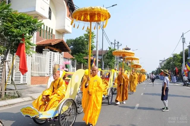 Huế: Khai mạc Đại giới đàn Giác Phong image-1731726970471