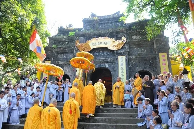 Huế: Khai mạc Đại giới đàn Giác Phong image-1731726974874