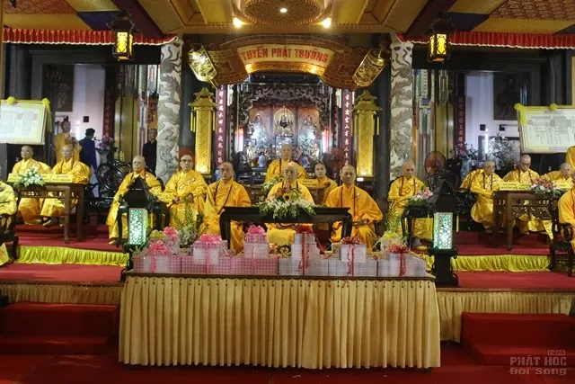 Huế: Lễ bế mạc Đại Giới đàn Giác Phong 5 Huế: Lễ bế mạc Đại Giới đàn Giác Phong image-1731727185710
