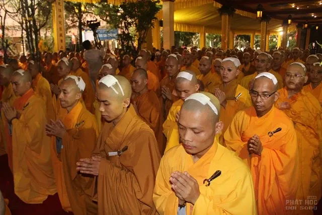 Huế: Lễ bế mạc Đại Giới đàn Giác Phong 12 Huế: Lễ bế mạc Đại Giới đàn Giác Phong image-1731727189805