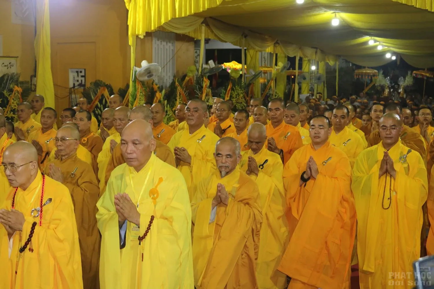 Huế: Lễ cung tống kim quan nhập bảo tháp cố HT.Thích Đức Phương image-1732291564433