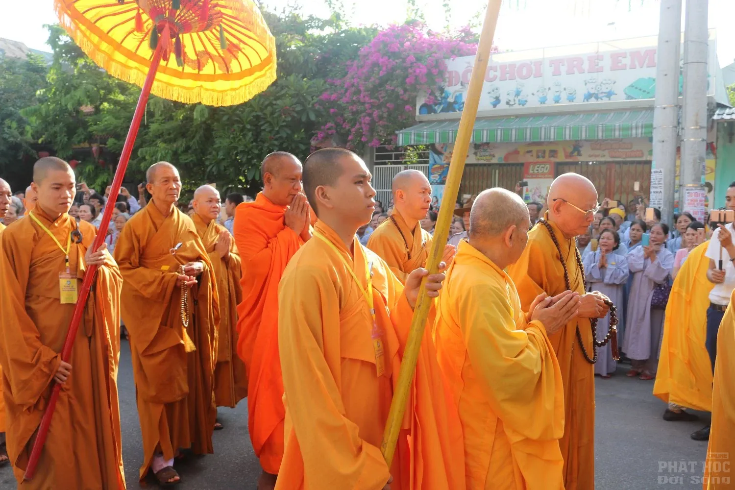 Huế: Lễ cung tống kim quan nhập bảo tháp cố HT.Thích Đức Phương 27 Huế: Lễ cung tống kim quan nhập bảo tháp cố HT.Thích Đức Phương image-1732291576849