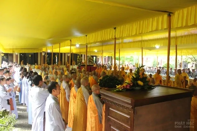 Huế: Lễ húy nhật lần thứ 40 cố HT. Thích Thiện Minh tại chùa Thuyền Tôn 1 Huế: Lễ húy nhật lần thứ 40 cố HT. Thích Thiện Minh tại chùa Thuyền Tôn image-1732286220700