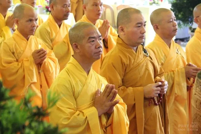 Huế: Lễ húy nhật lần thứ 40 cố HT. Thích Thiện Minh tại chùa Thuyền Tôn 12 Huế: Lễ húy nhật lần thứ 40 cố HT. Thích Thiện Minh tại chùa Thuyền Tôn image-1732286230439