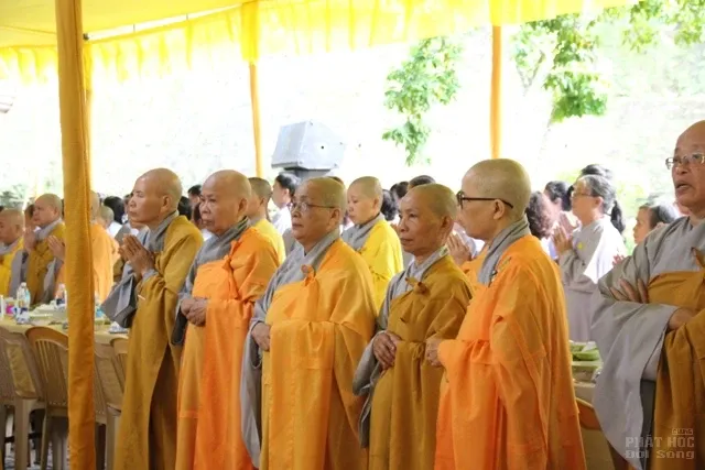 Huế: Lễ húy nhật lần thứ 40 cố HT. Thích Thiện Minh tại chùa Thuyền Tôn 13 Huế: Lễ húy nhật lần thứ 40 cố HT. Thích Thiện Minh tại chùa Thuyền Tôn image-1732286231079