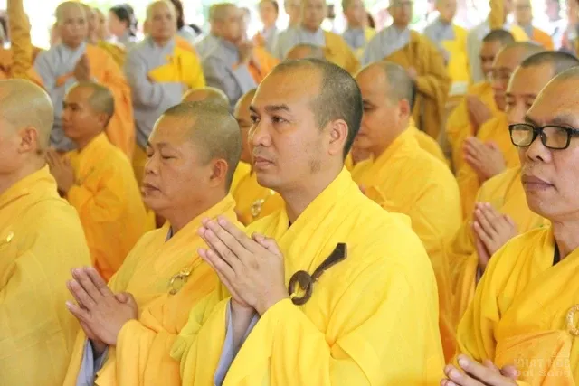 Huế: Lễ húy nhật lần thứ 40 cố HT. Thích Thiện Minh tại chùa Thuyền Tôn 16 Huế: Lễ húy nhật lần thứ 40 cố HT. Thích Thiện Minh tại chùa Thuyền Tôn image-1732286233225