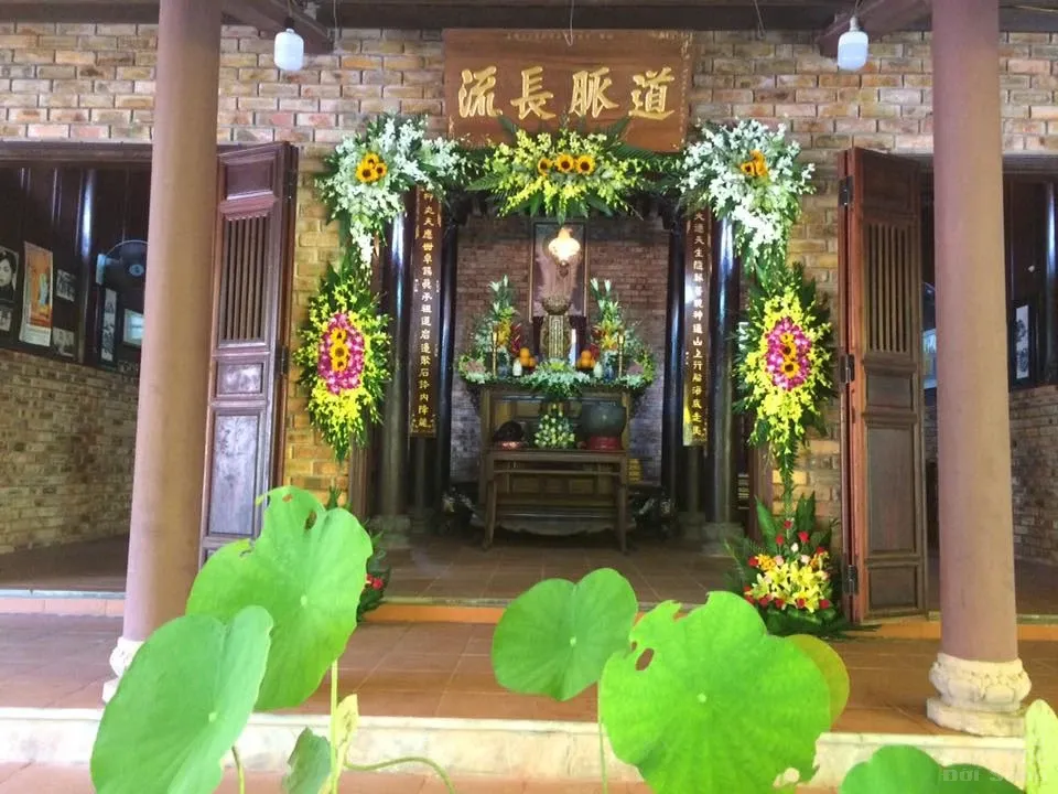 Huế: Lễ húy nhật lần thứ 40 cố HT. Thích Thiện Minh tại chùa Thuyền Tôn 20 Huế: Lễ húy nhật lần thứ 40 cố HT. Thích Thiện Minh tại chùa Thuyền Tôn image-1732286236724