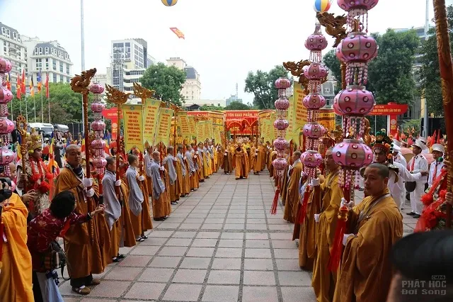 Khai mạc Đại hội Phật giáo Toàn quốc lần thứ VIII (2017 - 2022) 2 Khai mạc Đại hội Phật giáo Toàn quốc lần thứ VIII (2017 - 2022) image-1732289987947