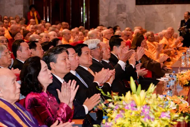 Khai mạc Đại hội Phật giáo Toàn quốc lần thứ VIII (2017 - 2022) 5 Khai mạc Đại hội Phật giáo Toàn quốc lần thứ VIII (2017 - 2022) image-1732289990437
