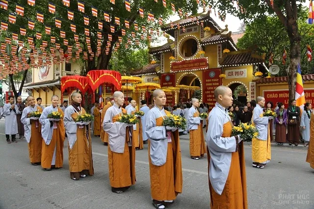 Khai mạc Đại hội Phật giáo Toàn quốc lần thứ VIII (2017 - 2022) 13 Khai mạc Đại hội Phật giáo Toàn quốc lần thứ VIII (2017 - 2022) image-1732289996880