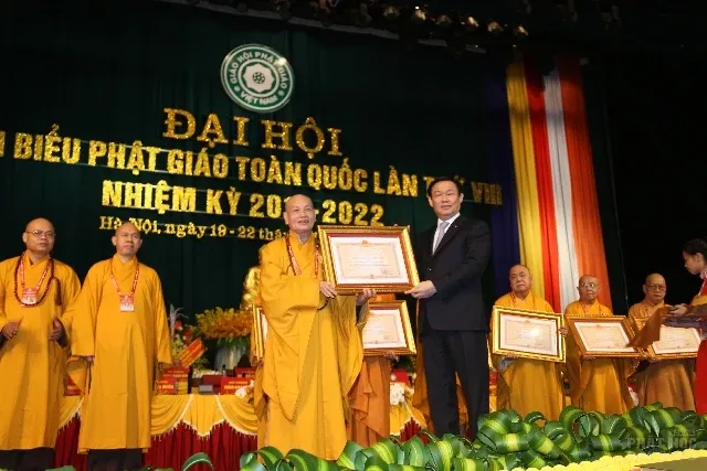 Khai mạc Đại hội Phật giáo Toàn quốc lần thứ VIII (2017 - 2022) 28 Khai mạc Đại hội Phật giáo Toàn quốc lần thứ VIII (2017 - 2022) image-1732290009769