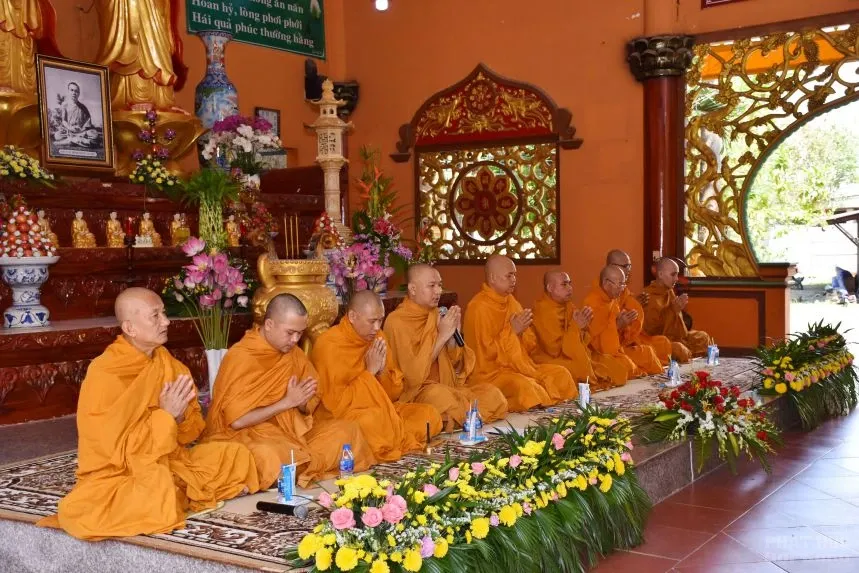 Khai mạc khóa tu Ni giới lần II của Giáo đoàn 6 17 Khai mạc khóa tu Ni giới lần II của Giáo đoàn 6 image-1732288106018