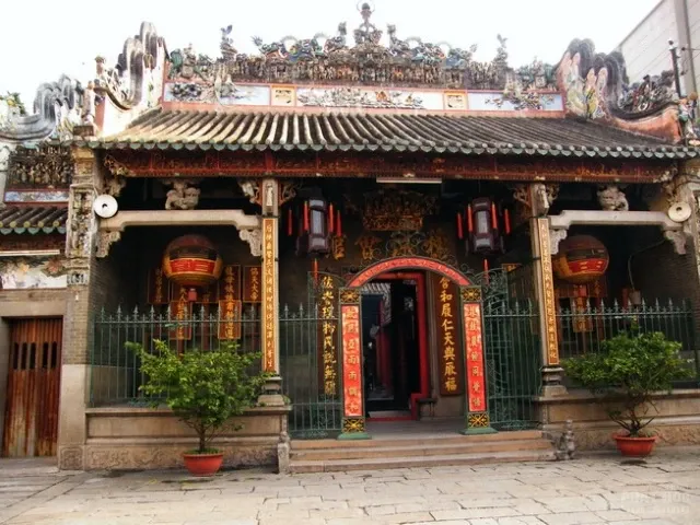 Khám phá những ngôi chùa cổ của người Sài Gòn image-1732288355106
