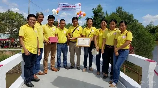 Khánh thành & bàn giao cầu bê-tông nông thôn tại Vĩnh Long 2 Khánh thành & bàn giao cầu bê-tông nông thôn tại Vĩnh Long image-1731725553978