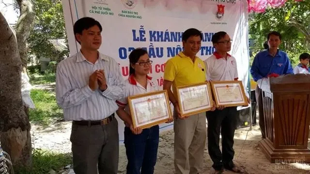 Khánh thành & bàn giao cầu bê-tông nông thôn tại Vĩnh Long 4 Khánh thành & bàn giao cầu bê-tông nông thôn tại Vĩnh Long image-1731725555133