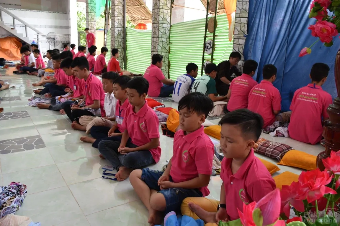 Khoá tu mùa hè 'Búp sen hồng' lần VII chùa Phổ Giác image-1732288398331