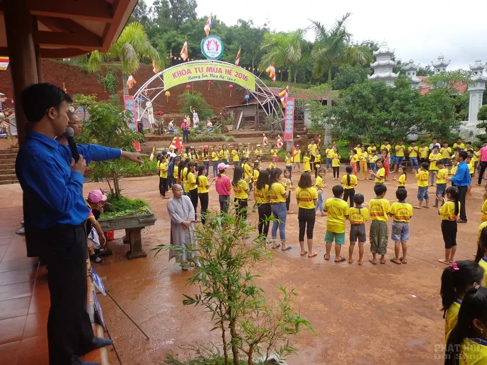 Khóa tu mùa hè Chùa Hoa Khai từng bước chuyển mình 5 Khóa tu mùa hè Chùa Hoa Khai từng bước chuyển mình image-1731748550052