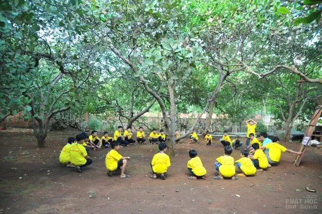 Khóa tu 'Phật giáo với tuổi trẻ dân tộc' ngày thứ 2 image-1731747543125