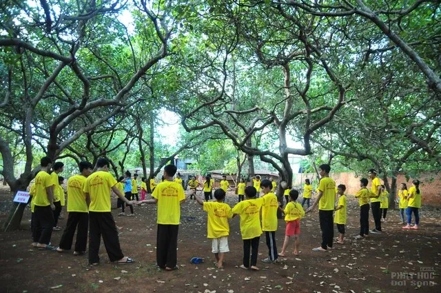 Khóa tu 'Phật giáo với tuổi trẻ dân tộc' ngày thứ 2 image-1731747543696