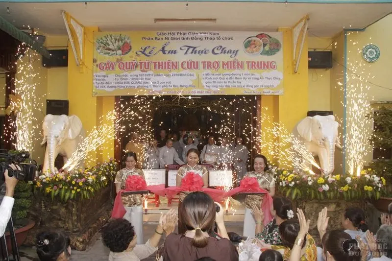 Lần đầu tổ chức buffet chay gây quỹ từ thiện tại Sa Đéc image-1731939664894