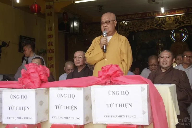 Lần đầu tổ chức buffet chay gây quỹ từ thiện tại Sa Đéc 14 Lần đầu tổ chức buffet chay gây quỹ từ thiện tại Sa Đéc image-1731939670065