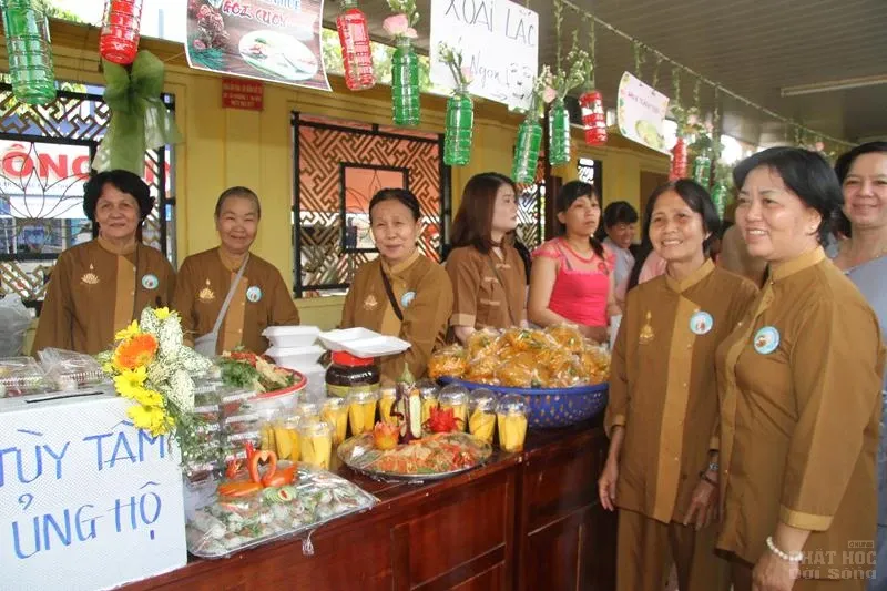 Lần đầu tổ chức buffet chay gây quỹ từ thiện tại Sa Đéc image-1731939675647