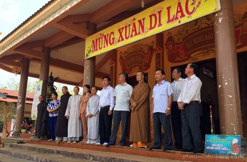 Lãnh đạo huyện thăm BTS PG huyện Đăk Rlấp đầu xuân 2017 image-1731932278100