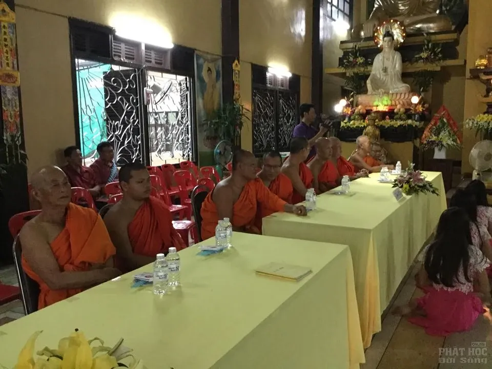 Lào: chùa Bàng Long huý nhật lần thứ 14 HT Thích Trung Quán image-1731935956177