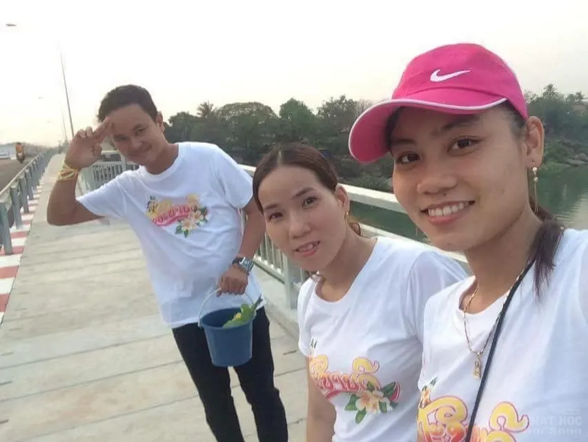 Lào: Ngày Tết đến chùa tắm Phật 2 Lào: Ngày Tết đến chùa tắm Phật image-1731727238962