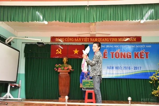 Lễ bế giảng lớp học tình thương Thiện Duyên image-1731936018262