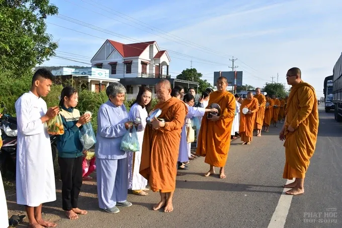 Lễ bế mạc khóa tu truyền thống Khất Sĩ lần thứ 24 4 Lễ bế mạc khóa tu truyền thống Khất Sĩ lần thứ 24 image-1731943885923