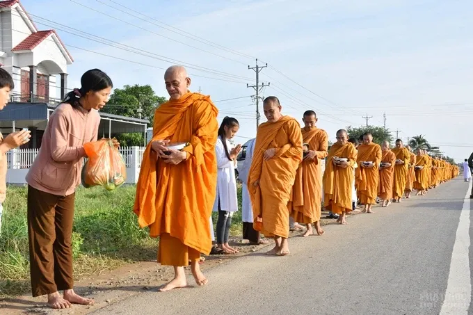 Lễ bế mạc khóa tu truyền thống Khất Sĩ lần thứ 24 6 Lễ bế mạc khóa tu truyền thống Khất Sĩ lần thứ 24 image-1731943887362