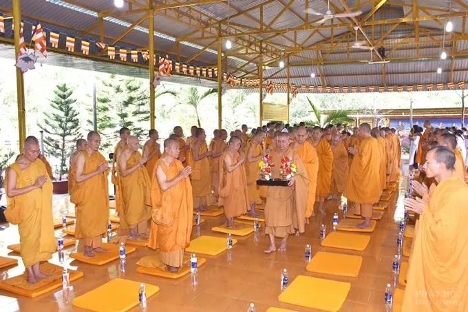 Lễ bế mạc khóa tu truyền thống Khất Sĩ lần thứ 24 11 Lễ bế mạc khóa tu truyền thống Khất Sĩ lần thứ 24 image-1731943891188
