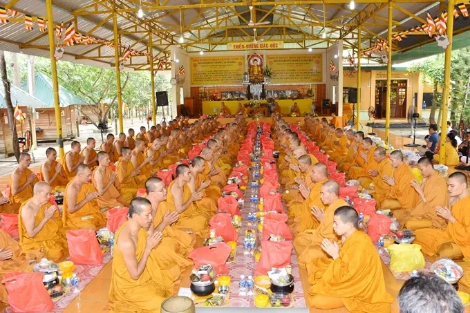 Lễ bế mạc khóa tu truyền thống Khất Sĩ lần thứ 24 26 Lễ bế mạc khóa tu truyền thống Khất Sĩ lần thứ 24 image-1731943902540