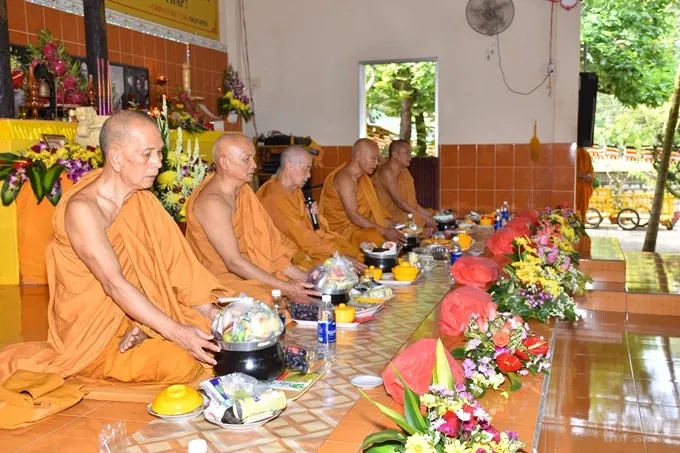 Lễ bế mạc khóa tu truyền thống Khất Sĩ lần thứ 24 28 Lễ bế mạc khóa tu truyền thống Khất Sĩ lần thứ 24 image-1731943904054