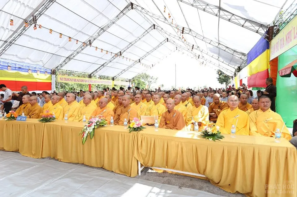 Lễ Bổ nhiệm ĐĐ. Thích Quảng Bình trụ trì Chùa Trúc Lâm 2 Lễ Bổ nhiệm ĐĐ. Thích Quảng Bình trụ trì Chùa Trúc Lâm image-1731946340633