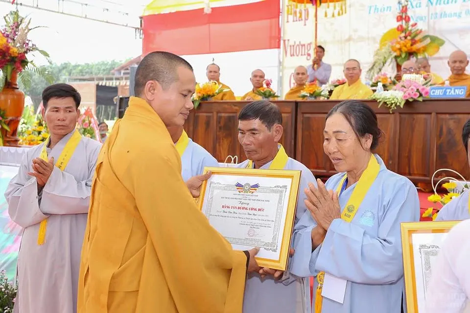 Lễ Bổ nhiệm ĐĐ. Thích Quảng Bình trụ trì Chùa Trúc Lâm 7 Lễ Bổ nhiệm ĐĐ. Thích Quảng Bình trụ trì Chùa Trúc Lâm image-1731946345425