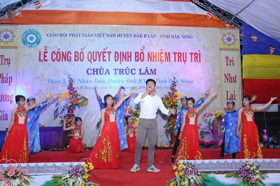 Lễ Bổ nhiệm ĐĐ. Thích Quảng Bình trụ trì Chùa Trúc Lâm 13 Lễ Bổ nhiệm ĐĐ. Thích Quảng Bình trụ trì Chùa Trúc Lâm image-1731946351226