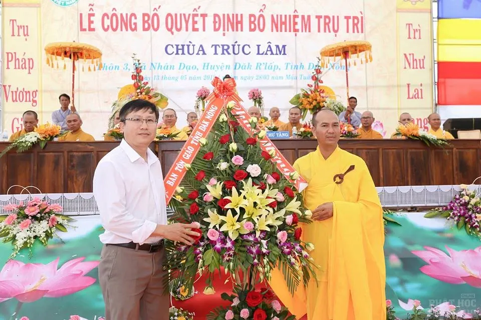 Lễ Bổ nhiệm ĐĐ. Thích Quảng Bình trụ trì Chùa Trúc Lâm 32 Lễ Bổ nhiệm ĐĐ. Thích Quảng Bình trụ trì Chùa Trúc Lâm image-1731946370132