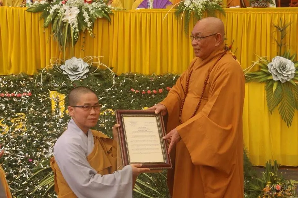 Lễ Bổ nhiệm Sư cô Thích Nữ Bảo Hoa làm trụ trì chùa Viên Thành image-1731941750264