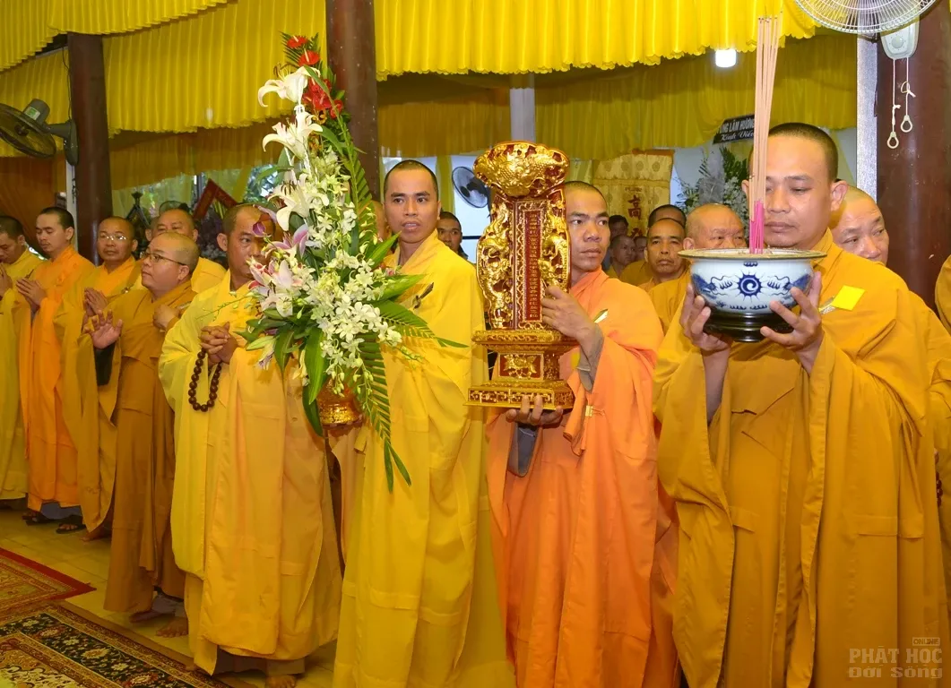 Lễ cung tống kim quan nhập bảo tháp cố HT Thích Trung Hậu image-1731945373465