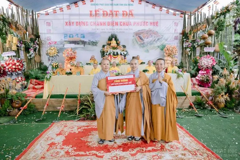 le dat da xay dung chanh dien chua phuoc hue 18